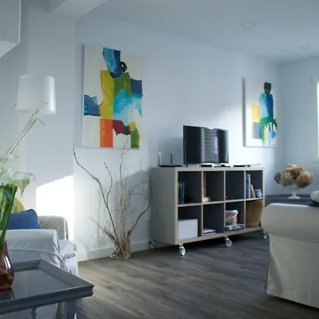 Apartamento Turístico Alfredo Truan *