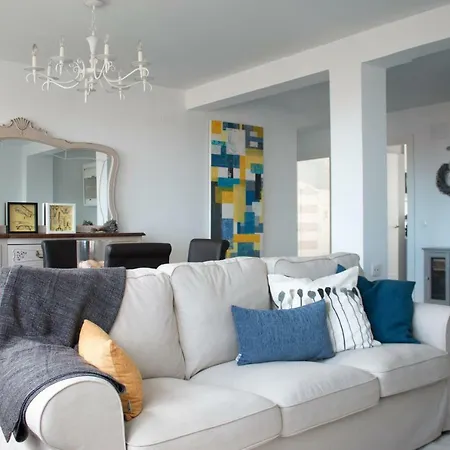 Apartamento Turístico Alfredo Truan * Gijón