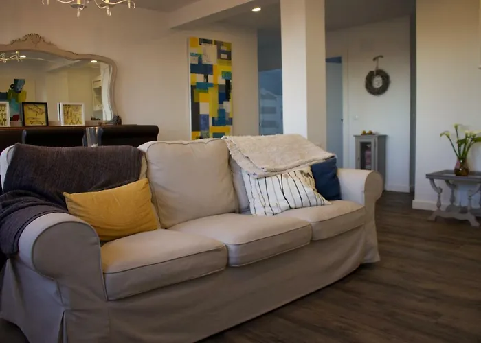 Turístico Alfredo Truan *